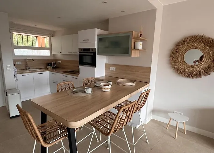 50 M2 - Vue - - Commerces *