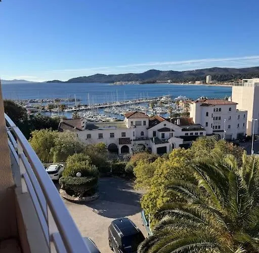 Appartement 50 M2 - Vue - - Commerces