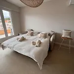 50 M2 - Vue - - Commerces Apartman Le Lavandou