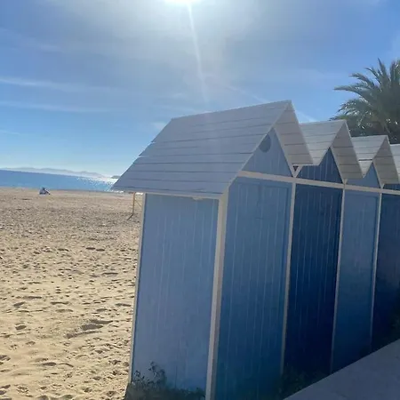 50 M2 - Vue - - Commerces Apartman Le Lavandou