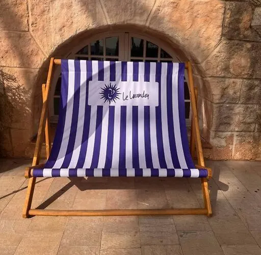 Lägenhet 50 M2 - Vue - - Commerces Le Lavandou