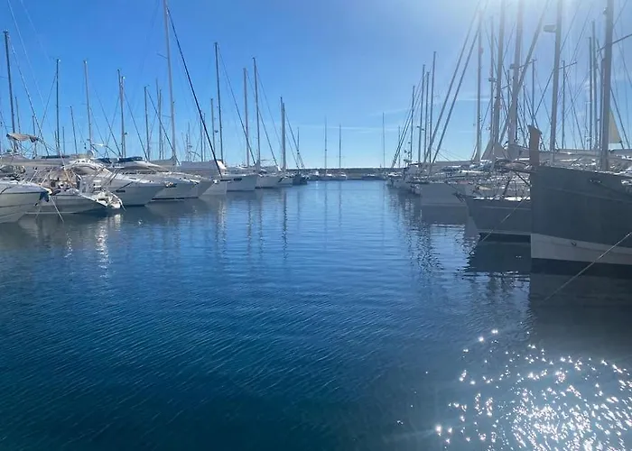 Lägenhet 50 M2 - Vue - - Commerces Le Lavandou